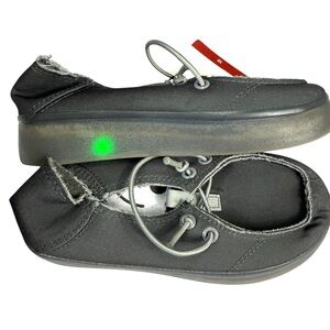 Member’s Mark Kids’ Light-Up Play Shoes – Grey Slip-On Sneakers – Size 10